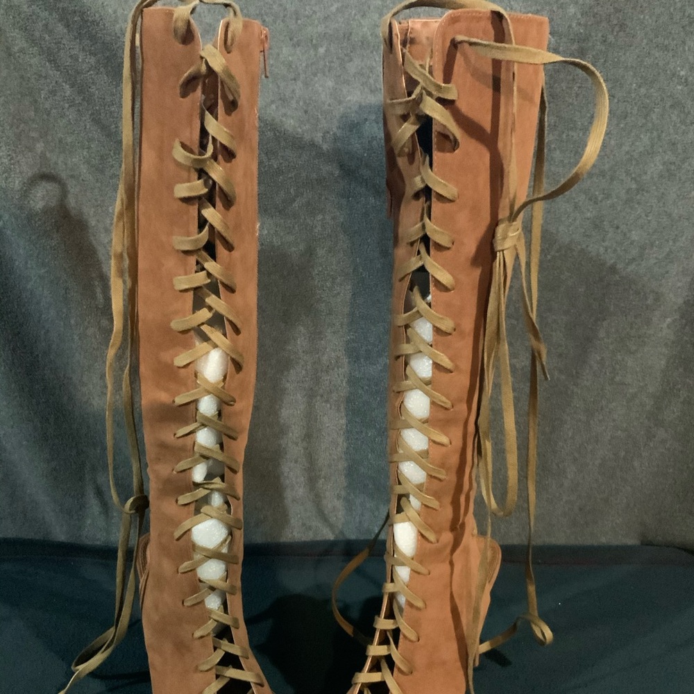 Brand new brown suede lace up boots